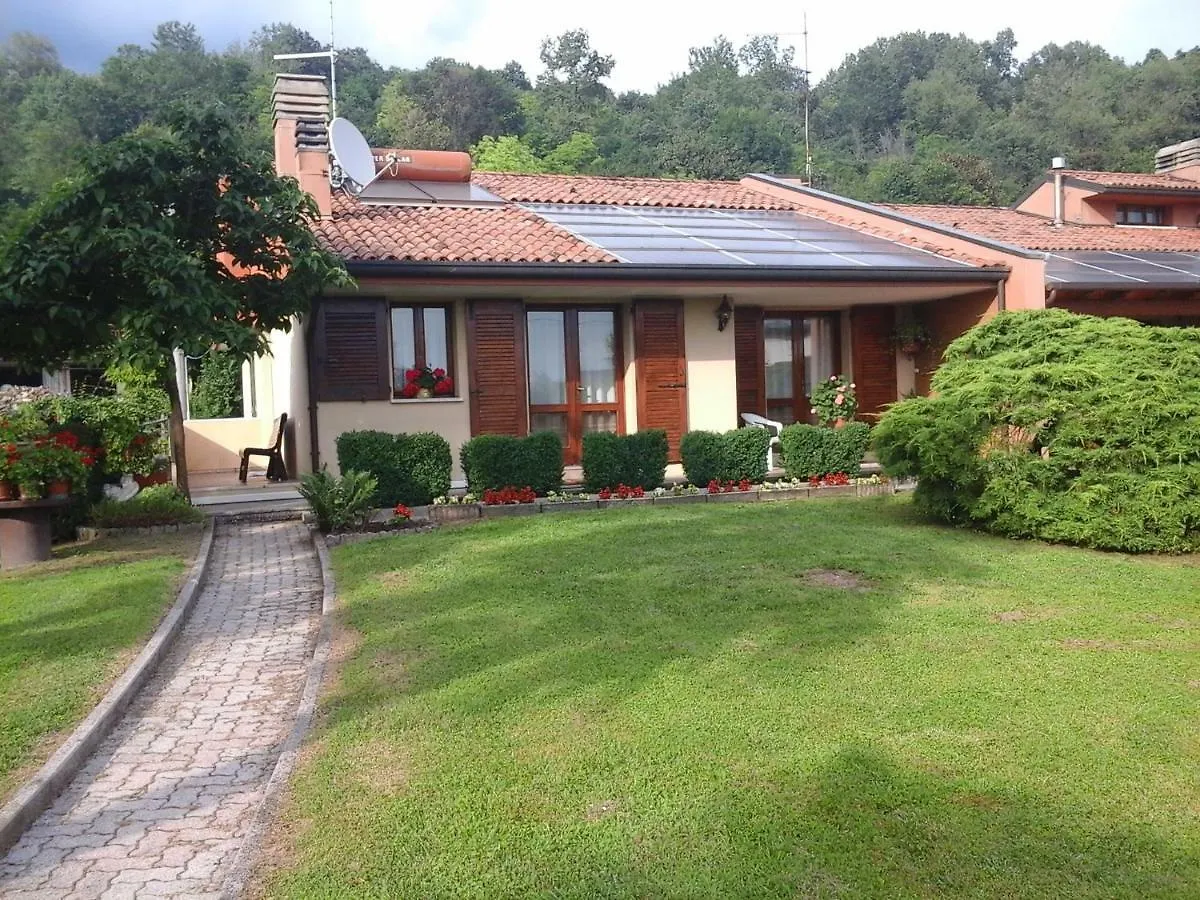 Christine'S Place Villa Anzano 0*,  Italy